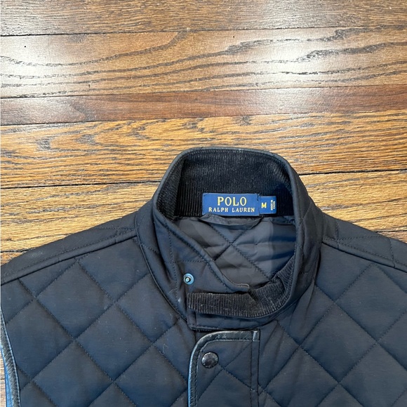 Men’s Vest - Size Medium - Picture 3 of 3